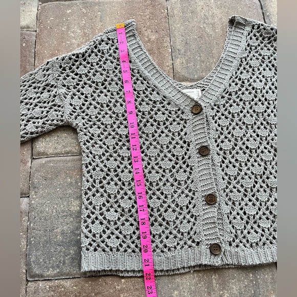 Nicole Miller Artelier Crochet Knit Button Down Sweater- sz Small- Muted Sage - Picture 6 of 14